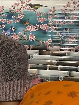 Beauty-queen online show from 02.25.25