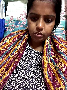 Beauty-queen online show from 11.15.25