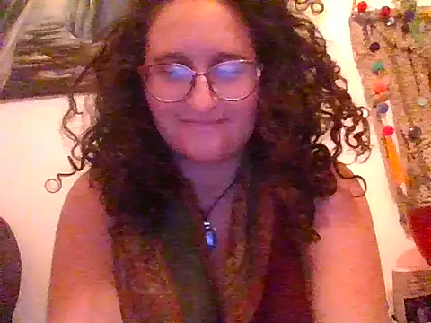 Snapshot of juicyrubies chatting on 12.30.24 juicyrubies online show from 12.30.24