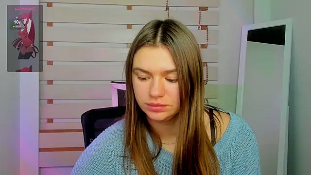 Snapshot of Josephine_Kiss chatting on 12.05.24 Josephine Kiss online show from 12.05.24