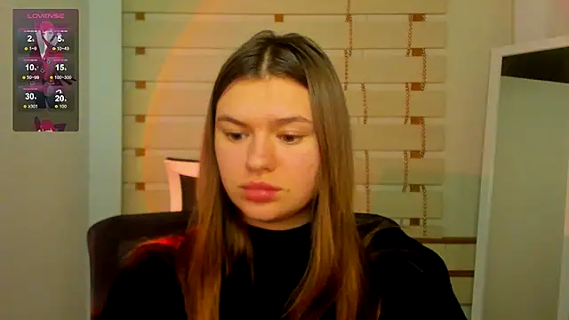 Snapshot of Josephine_Kiss chatting on 12.05.24 Josephine Kiss online show from 12.05.24