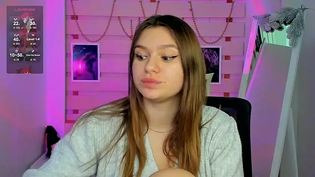 Snapshot of Josephine_Kiss chatting on 12.09.24 Josephine Kiss online show from 12.09.24