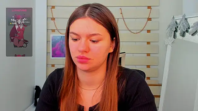 Snapshot of Josephine_Kiss chatting on 12.30.24 Josephine Kiss online show from 12.30.24
