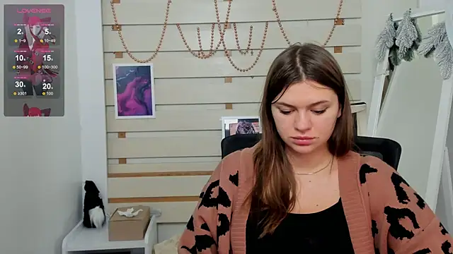 Snapshot of Josephine_Kiss chatting on 01.10.25 Josephine Kiss online show from 01.10.25