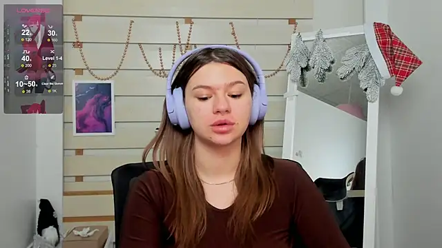 Snapshot of Josephine_Kiss chatting on 01.18.25 Josephine Kiss online show from 01.18.25