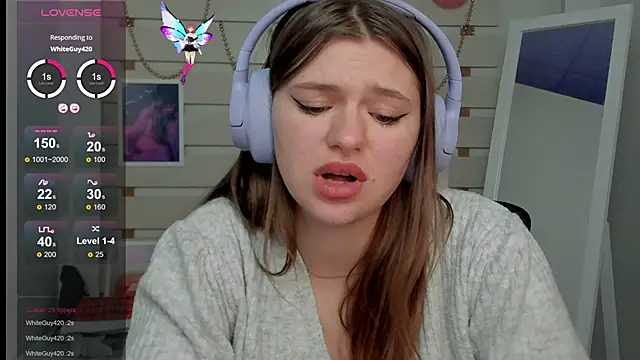 Snapshot of Josephine_Kiss chatting on 03.14.25 Josephine Kiss online show from 03.14.25