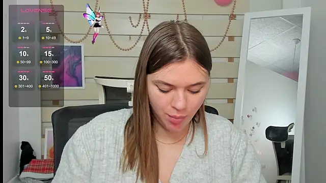 Snapshot of Josephine_Kiss chatting on 03.20.25 Josephine Kiss online show from 03.20.25