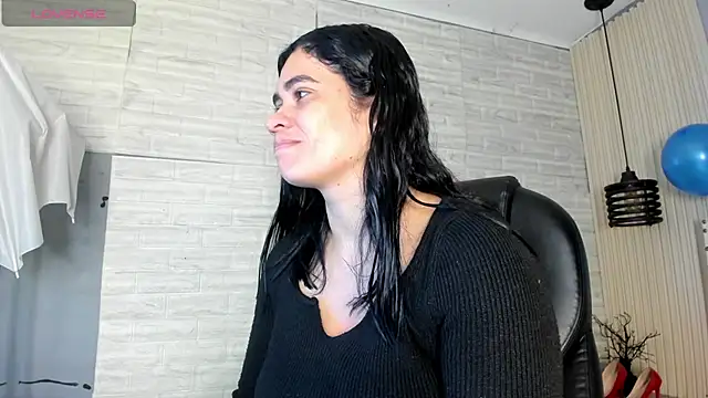 Snapshot of sussy__stone chatting on 06.06.26 sussy stone online show from 06.06.26