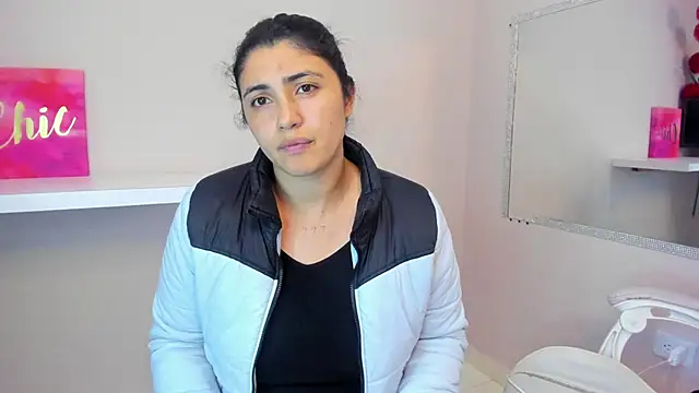 Danna 777  online show from 12.29.24