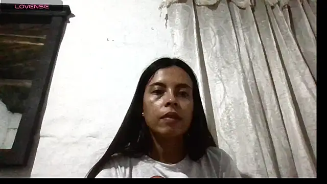 Snapshot of stefany_sexxx chatting on 03.01.25 stefany sexxx online show from 03.01.25