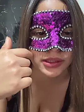 Saraaaaaaxnx online show from 04.18.26