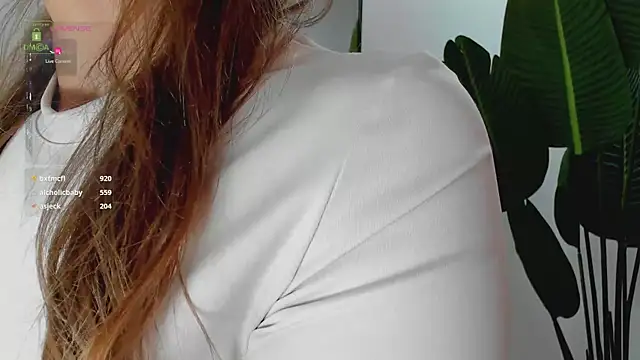 Snapshot of Whitney_Svonn chatting on 12.18.24 Whitney Svonn online show from 12.18.24