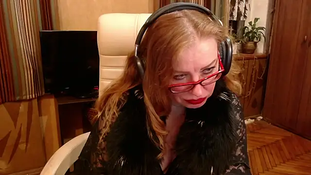 Miss Tress online show from 03.05.26