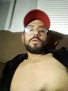 Snapshot of Jrrj2024 chatting on 11.18.25 Jrrj2024 online show from 11.18.25