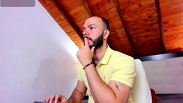 Tom Bailey online show from 10.27.25