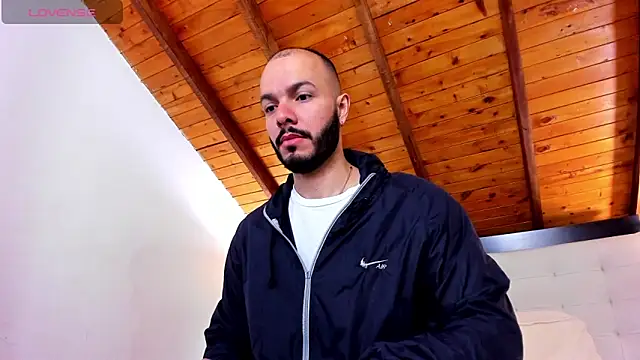 Tom Bailey online show from 11.30.25