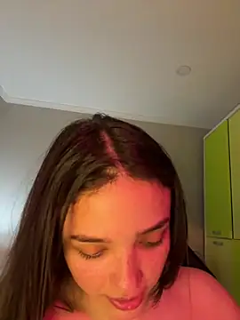 MisFrekcles  online show from 02.01.25