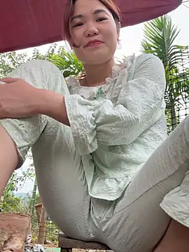 Emily 9xx online show from 03.08.25