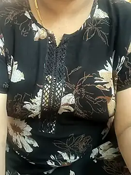 cuteyqueen online show from 12.19.24