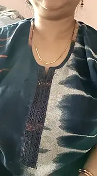 cuteyqueen online show from 03.17.25