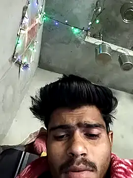 Snapshot of Yasha_14C_Creator chatting on 01.09.25 Yasha 14C Creator online show from 01.09.25