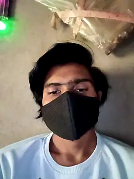 Snapshot of Yasha_14C_Creator chatting on 11.07.25 Yasha 14C Creator online show from 11.07.25