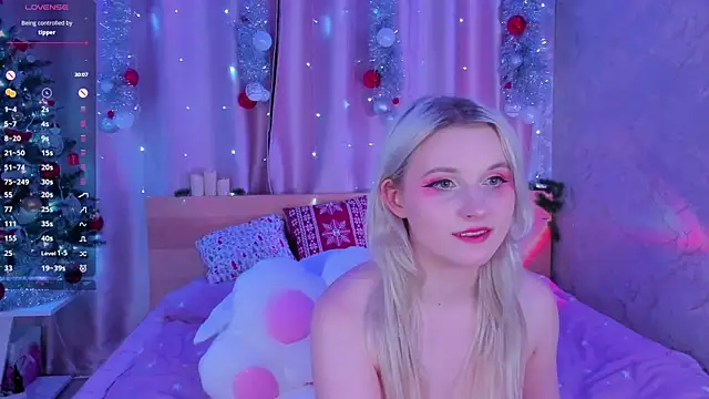 SweeteRose Royce online show from 12.28.24