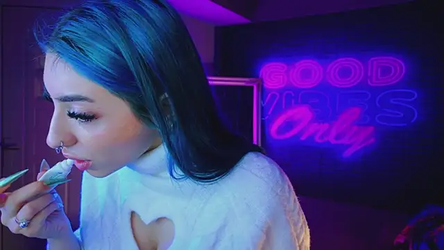 AriaVoss online show from 12.27.24