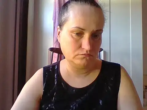  squirty cum lady  online show from 03.03.25