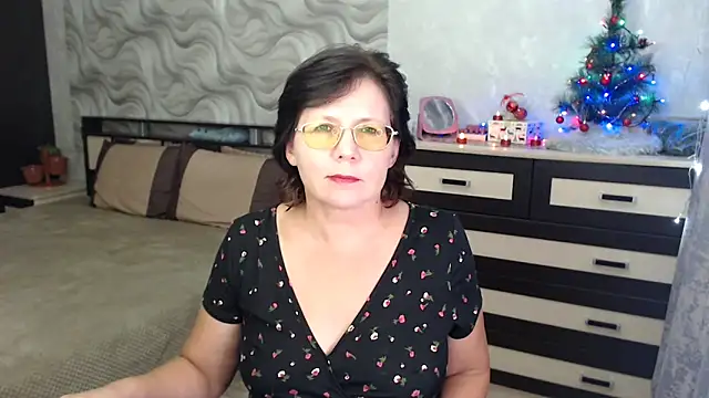 VitaCharm online show from 12.29.24