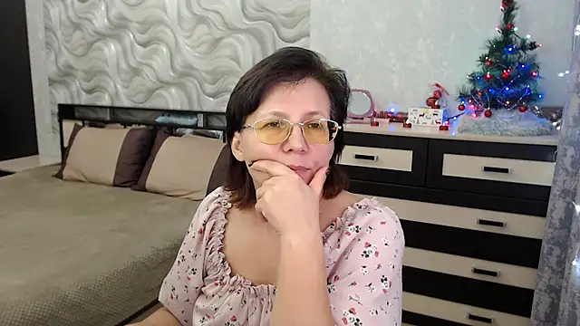 VitaCharm online show from 01.10.25