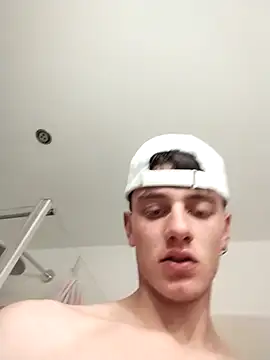 Snapshot of Gibboto chatting on 09.26.25 Gibboto online show from 09.26.25