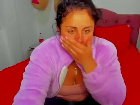 Snapshot of Dana_Jeins chatting on 01.24.25 Dana Jeins online show from 01.24.25