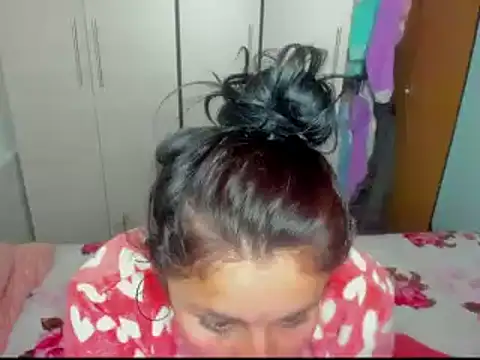 Snapshot of Dana_Jeins chatting on 02.20.25 Dana Jeins online show from 02.20.25