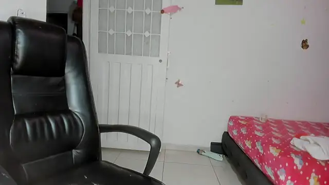 Snapshot of Dana_Jeins chatting on 01.11.26 Dana Jeins online show from 01.11.26