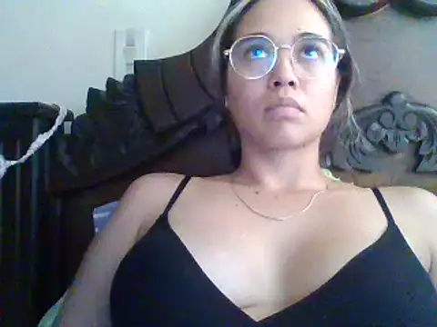 trianabell online show from 02.05.25