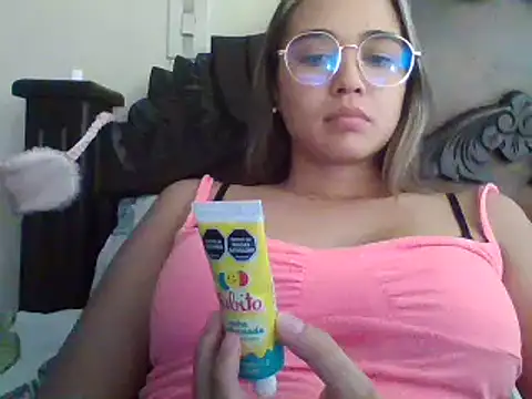 trianabell online show from 02.27.25