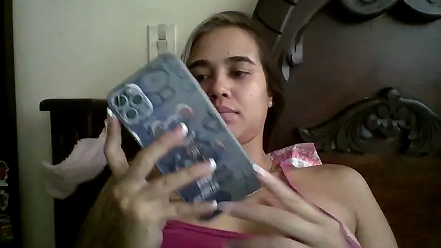 trianabell online show from 09.27.25