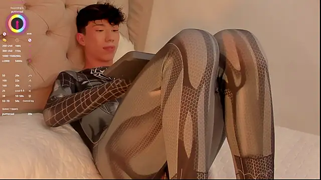 Snapshot of FabianPriince chatting on 02.22.25 FabianPriince online show from 02.22.25