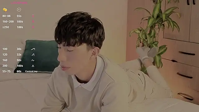 Snapshot of FabianPriince chatting on 11.22.25 FabianPriince online show from 11.22.25