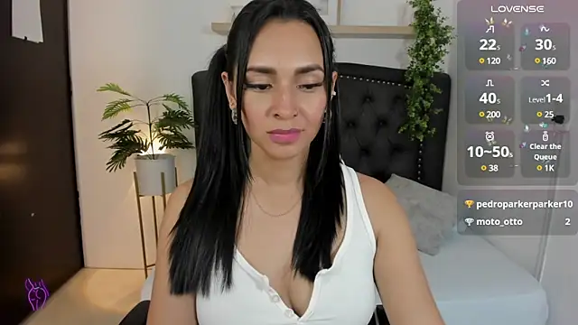 Snapshot of abril_71 chatting on 01.25.25 abril 71 online show from 01.25.25