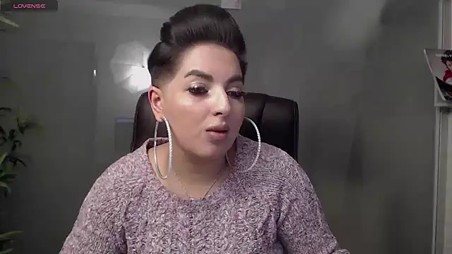 BustyAllyy online show from 02.24.25