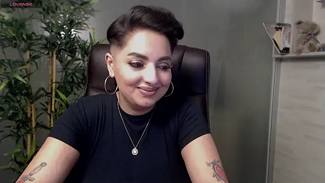 BustyAllyy online show from 02.28.25