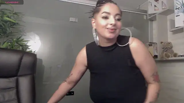 BustyAllyy online show from 03.04.25