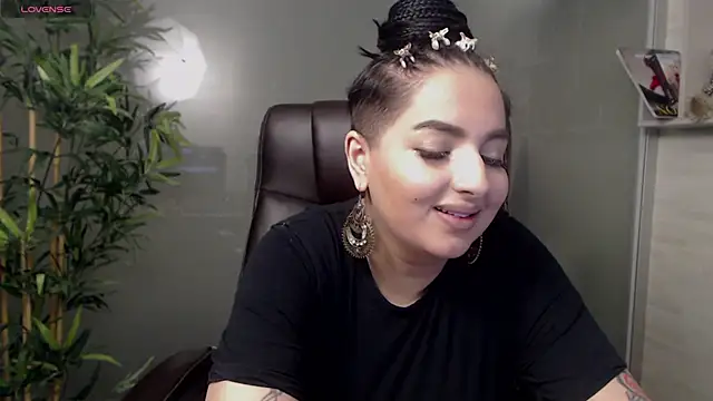 BustyAllyy online show from 03.16.25