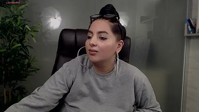 BustyAllyy online show from 03.19.25