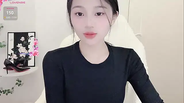 Snapshot of BEGONIA-- chatting on 01.10.25 BEGONIA-- online show from 01.10.25