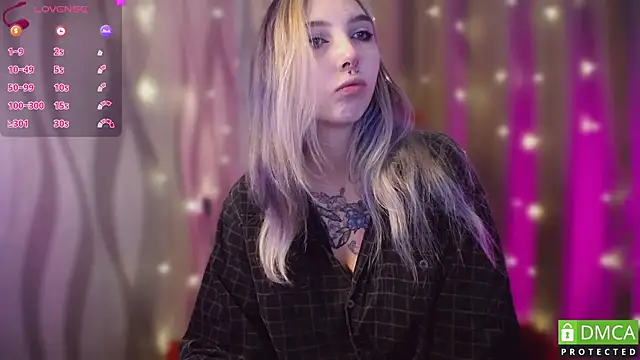 JustMeowGirl online show from 02.07.25