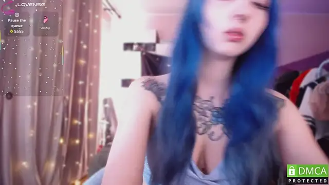 JustMeowGirl online show from 01.11.26