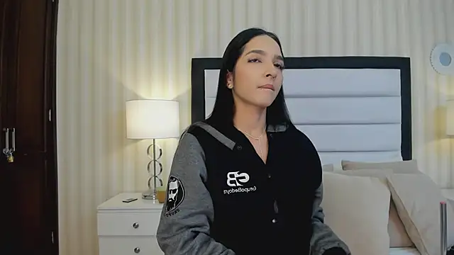 MiaSweeths online show from 02.01.25